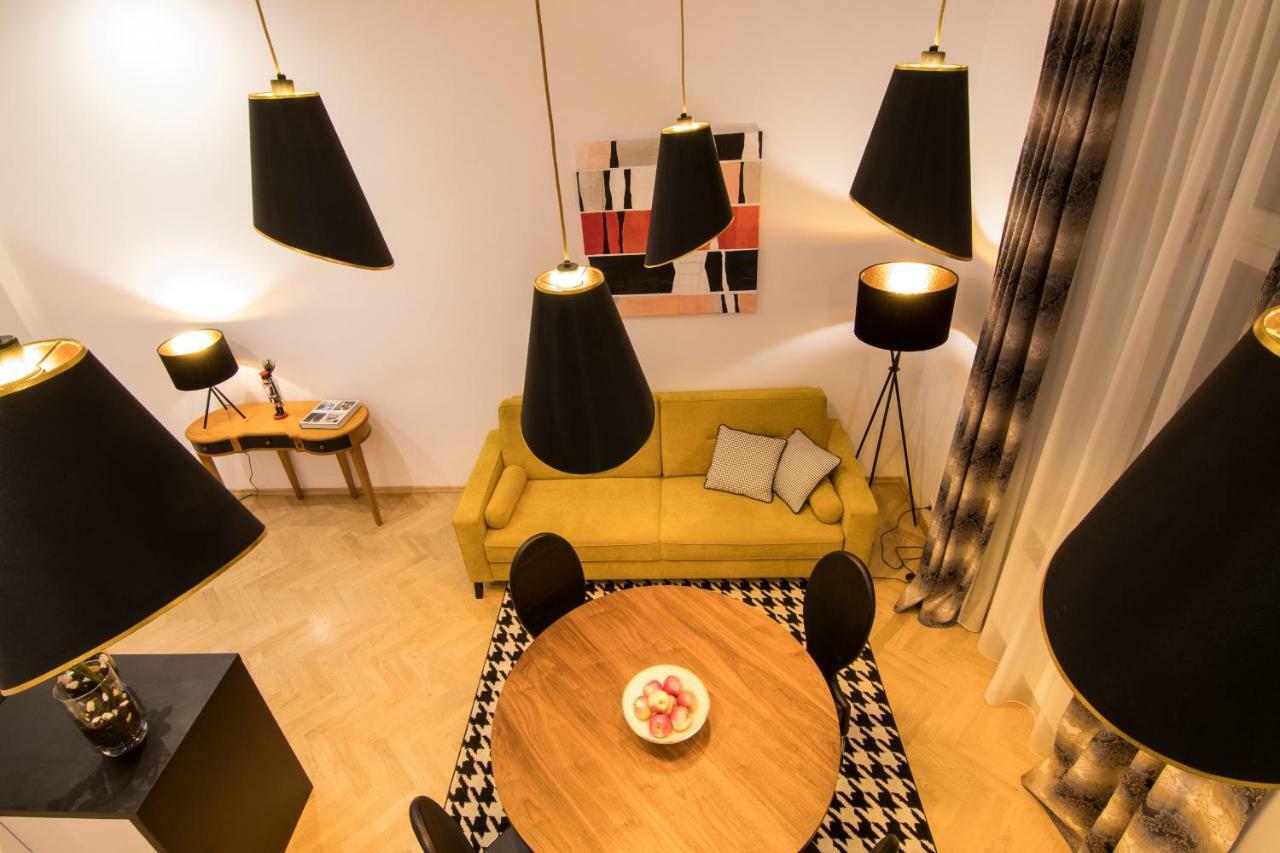 Apartments Zwierzyniecka A4You Красков Екстериор снимка