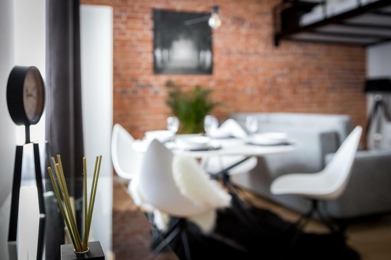Apartments Zwierzyniecka A4You Красков Екстериор снимка