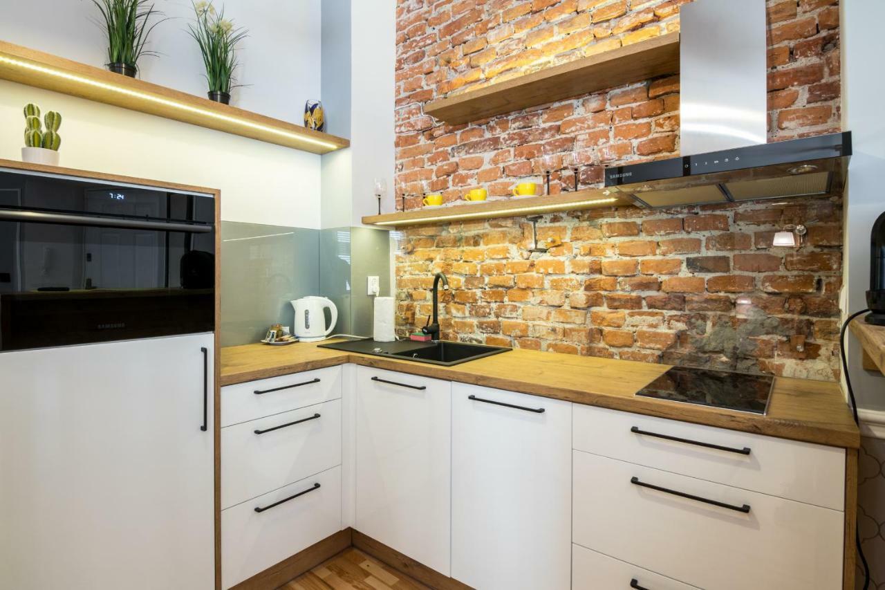 Apartments Zwierzyniecka A4You Красков Екстериор снимка