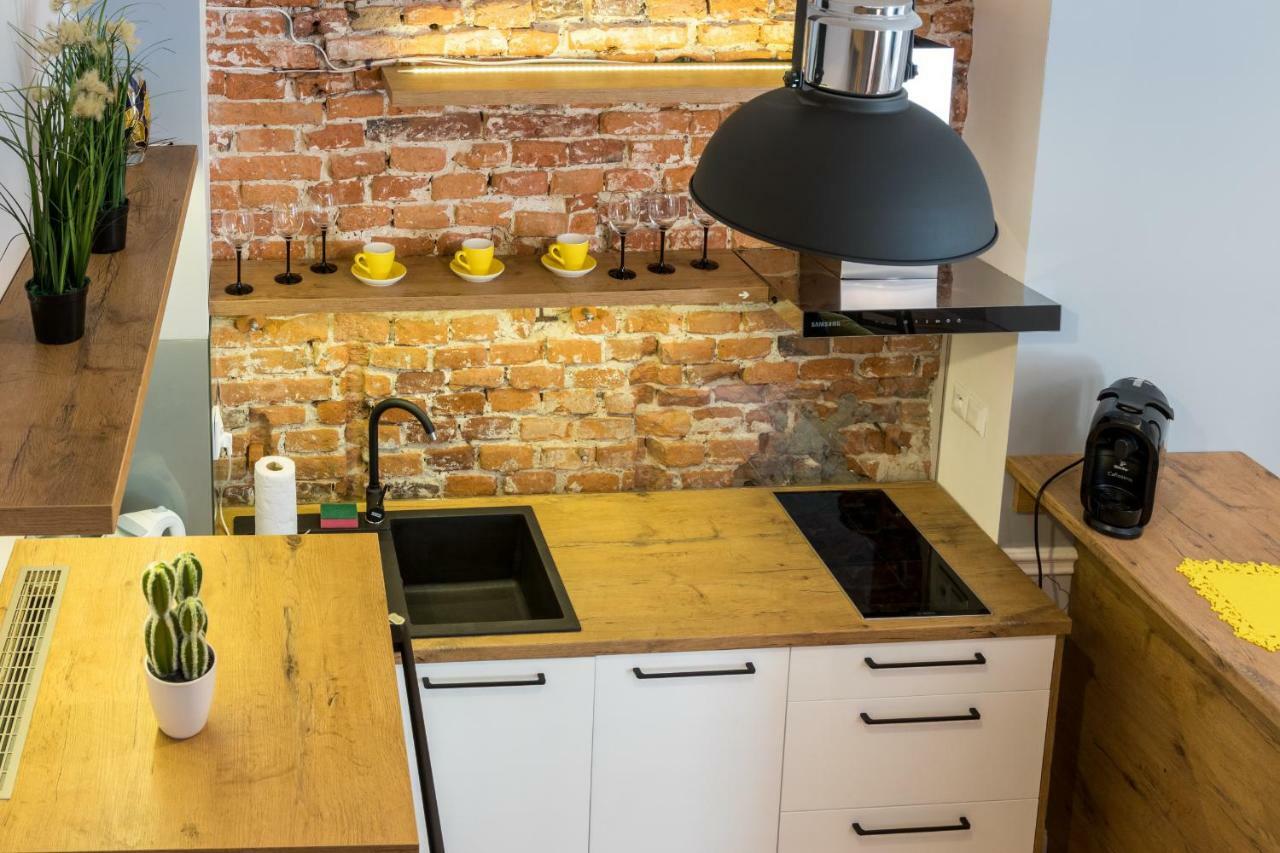 Apartments Zwierzyniecka A4You Красков Екстериор снимка
